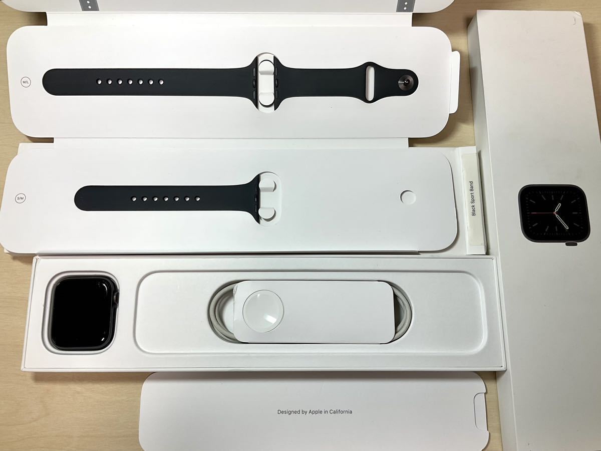 Apple Watch Series 6 GPS+Cellularモデル 44mm スペースグレイ 