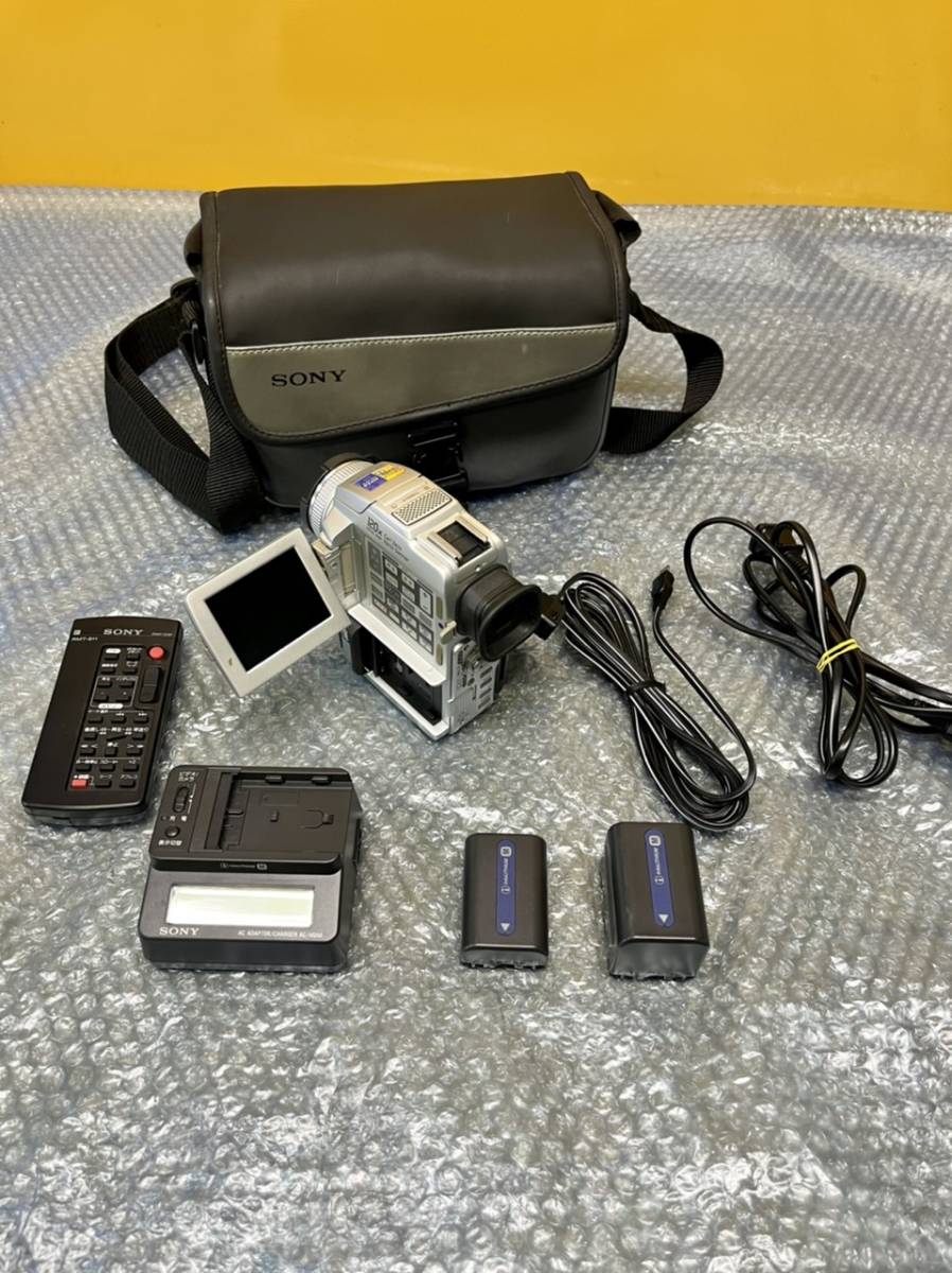 ☆SONY デジタルビデオカメラ DCR-PC110 miniDV ハンディカム☆ DCR