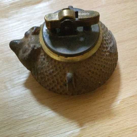 昭和レトロな茶釜のオイルライターです(。•̀ᴗ-)✧ 昭和レトロな茶釜のオイルライターです(。•̀ᴗ-)✧