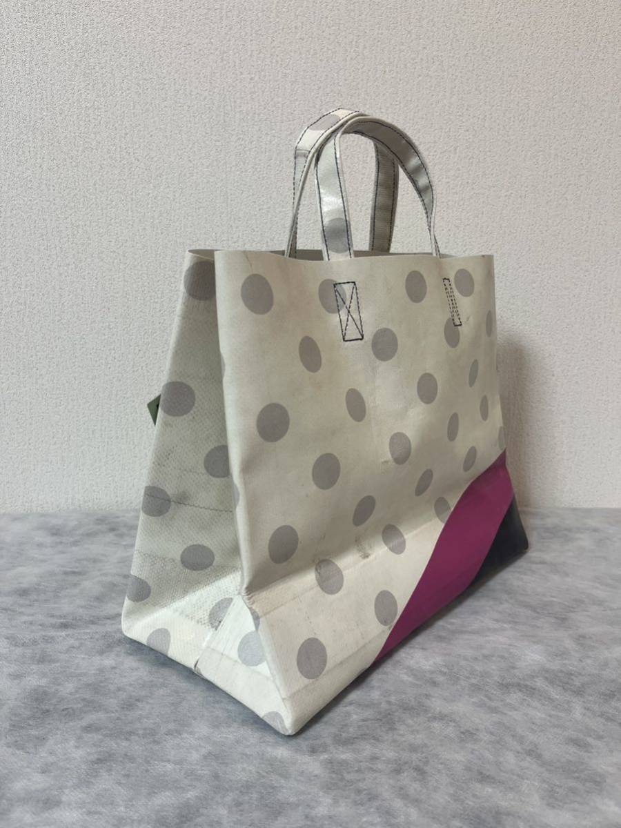 □ FREITAG □ F704 CAKE BAG □ 新品 未使用 台湾 限定450個 □ 白 