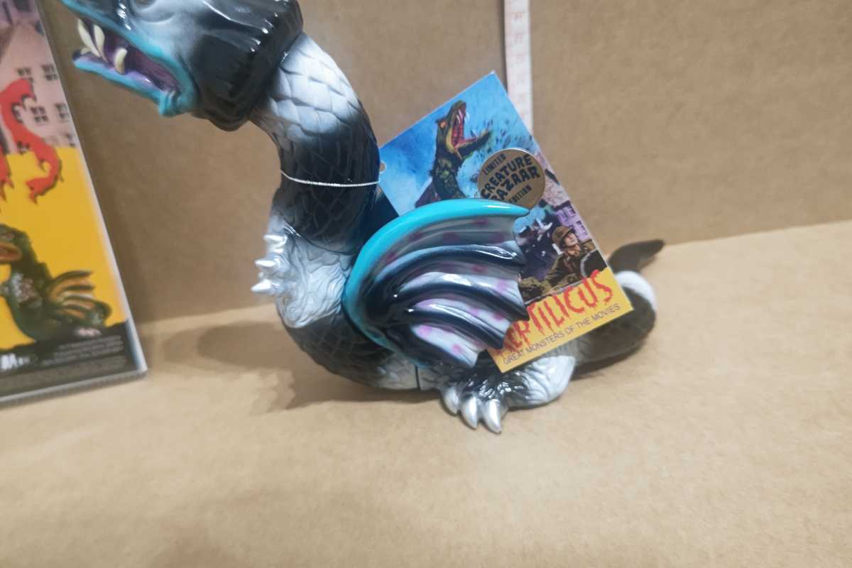 M1号原始獣レプティリカス REPTILICUS ソフビ冷凍凶獣 M1号
