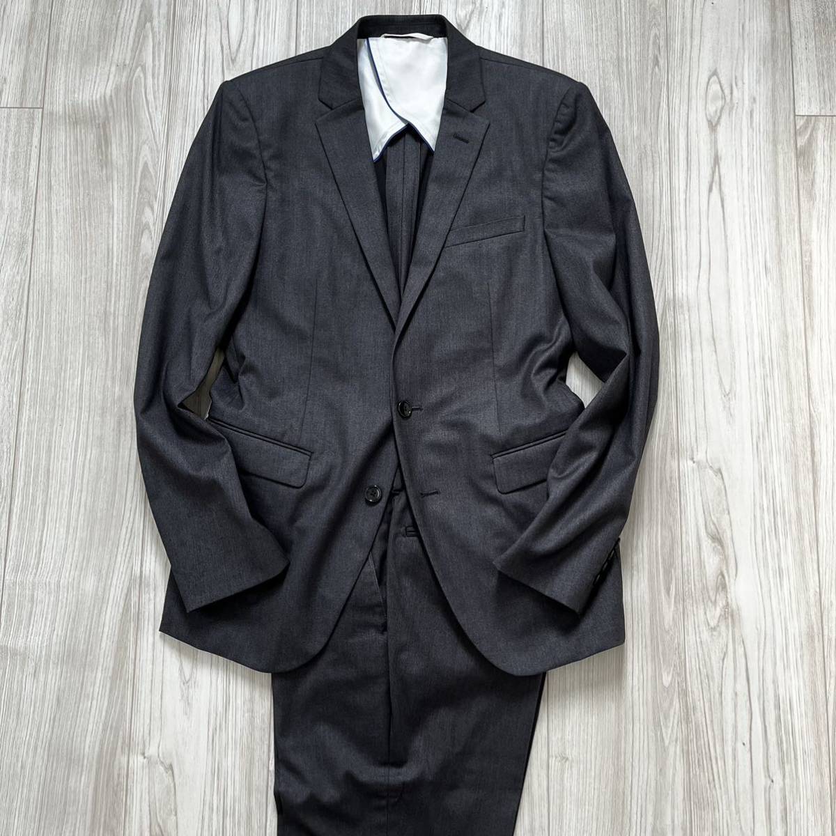 BEAMS メンズスーツ 無地 グレー セットアップ ストレッチ素材 ビジネス セレモニー ロングシーズン着用可◎