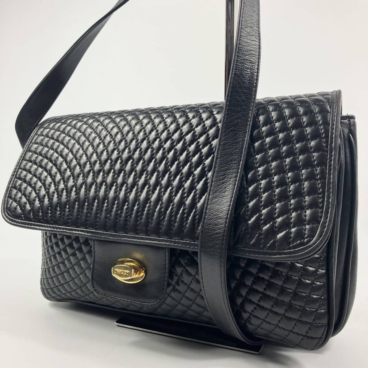 1円【極美品】 Bally バリー ショルダーバッグ キルティング ブラック