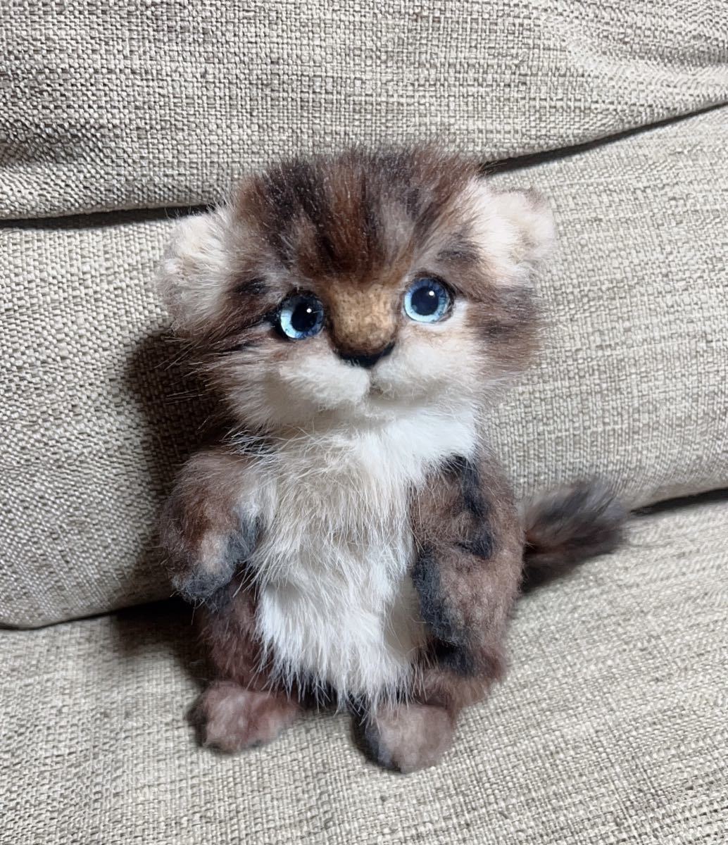 ハンドメイド 猫 ぬいぐるみ 茶トラ 国内作家様 茶白猫 茶トラ