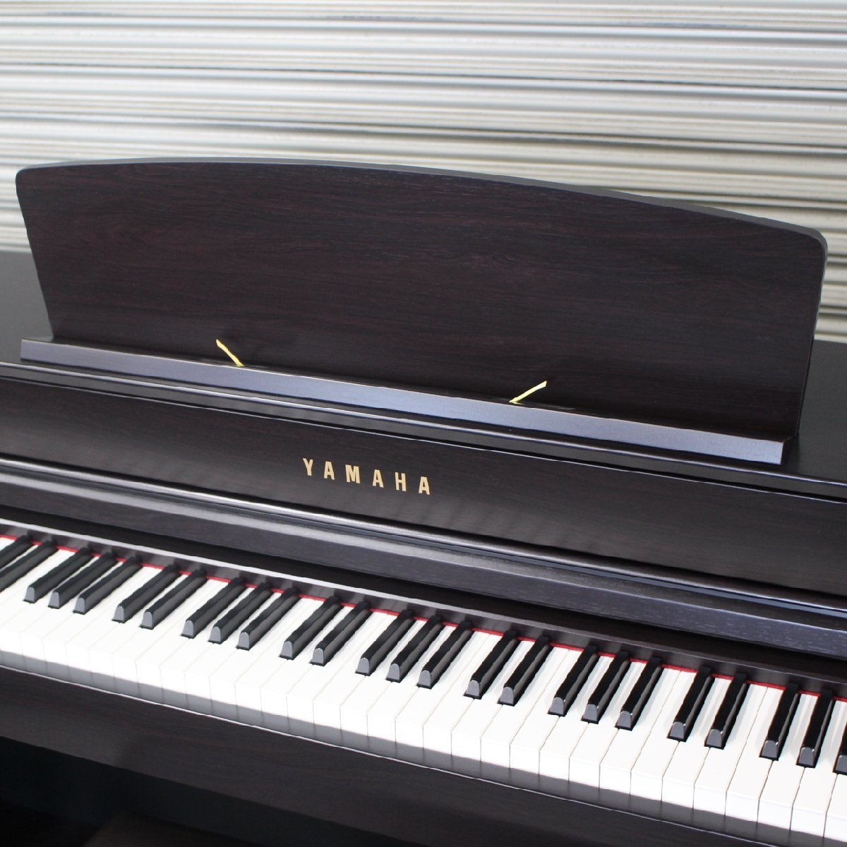 T755) ☆美品/21年製☆ ヤマハ 電子ピアノ Clavinova CLP-745R 2021年  