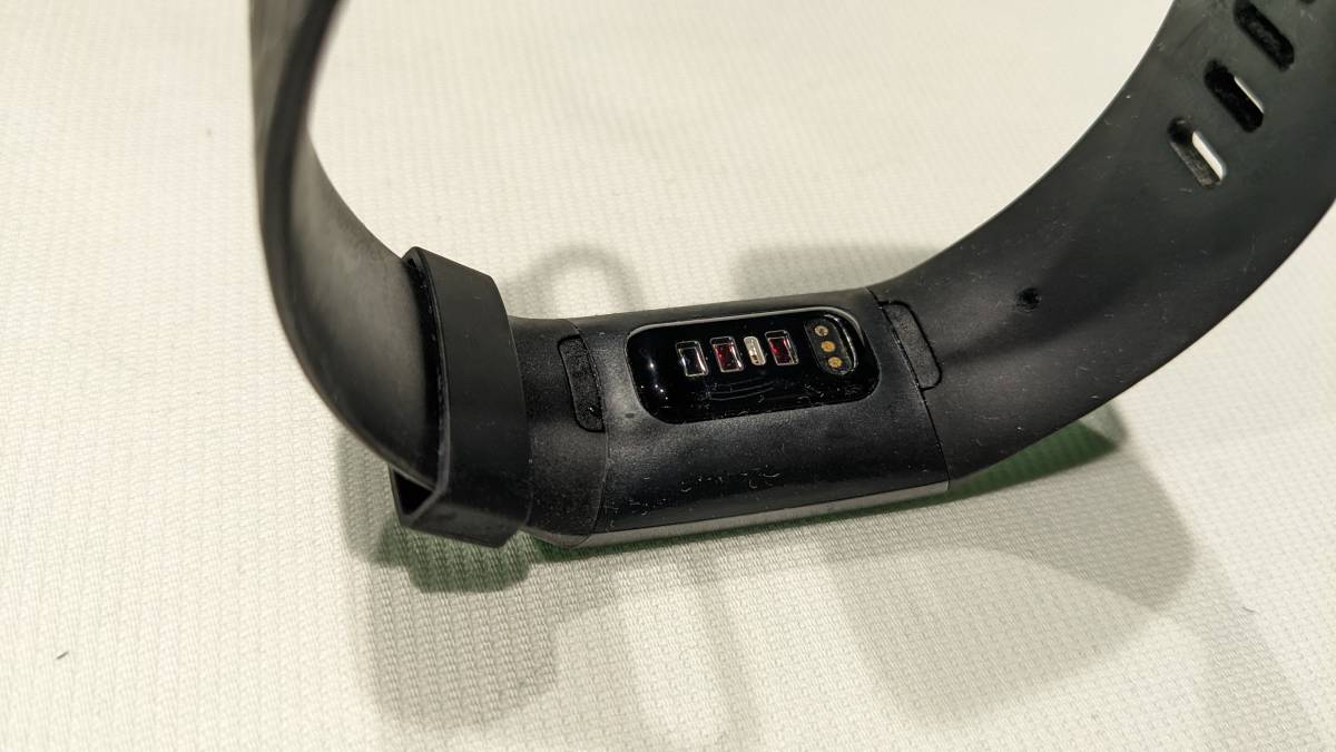 charge4 中古fitbit Charge GPS & Suica対応版スマートウォッチ 