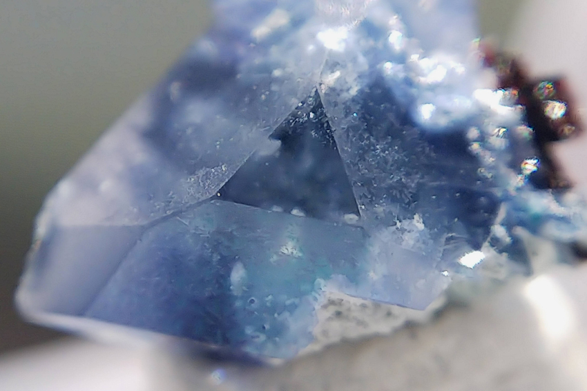 ベニトアイト ＆ ネプチュナイト ベニト石＆海王石 結晶 原石 標本 約 