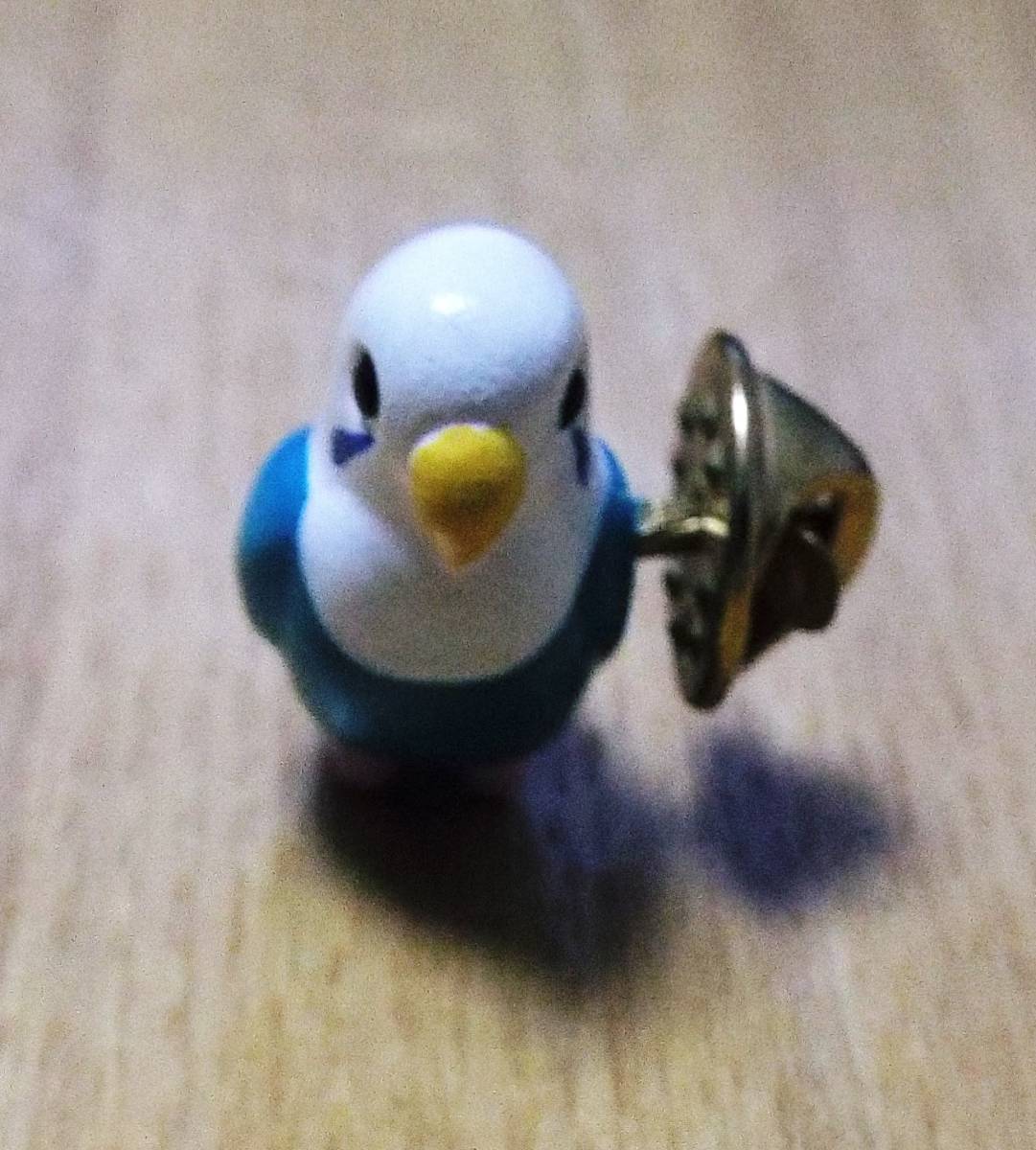 中古品　セキセイインコ　ブルー　かわいいピンバッジ　コレクション_1