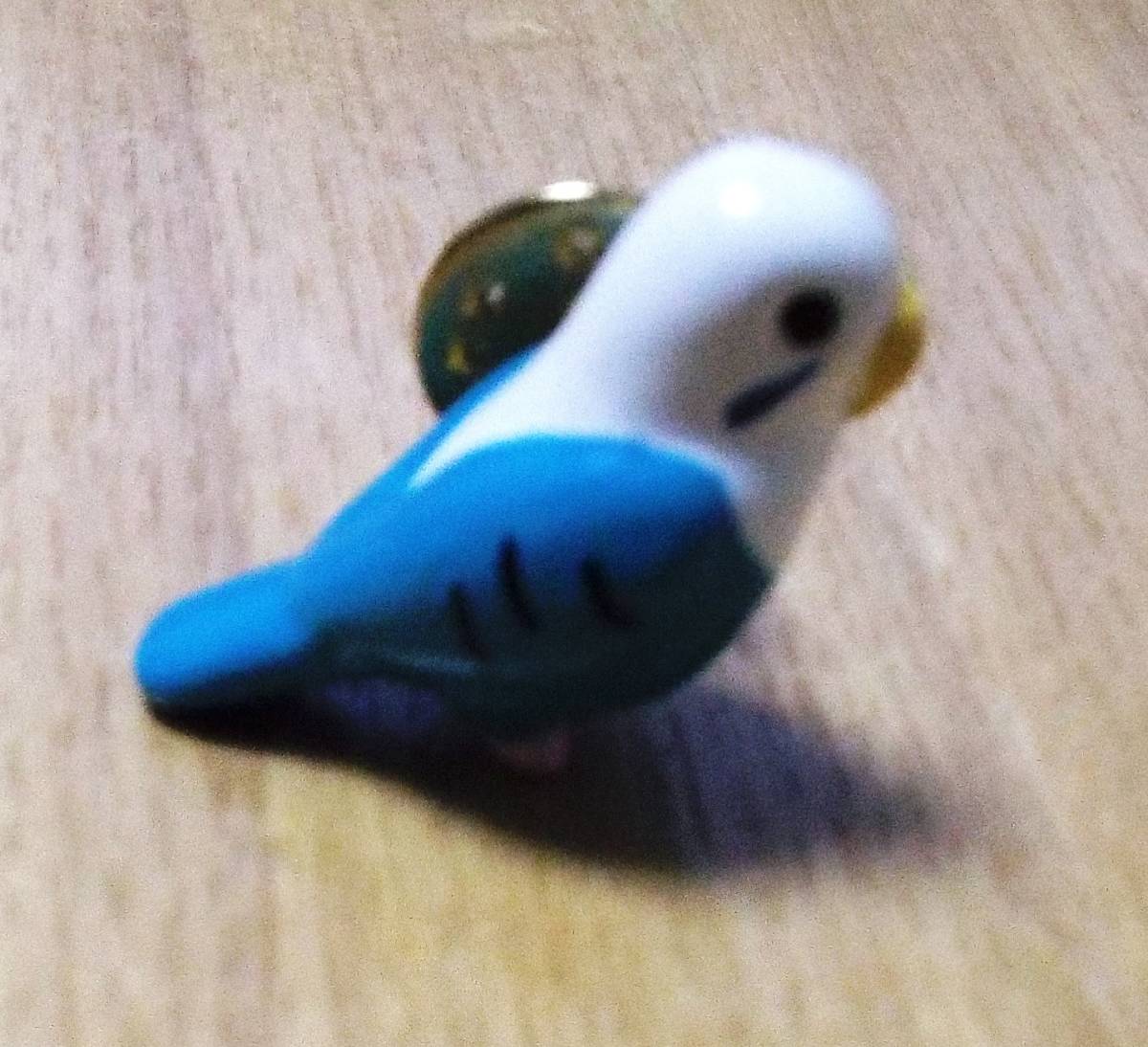 中古品　セキセイインコ　ブルー　かわいいピンバッジ　コレクション_2
