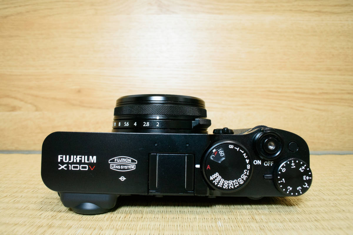 新品同様】FUJIFILM X100V ブラック シャッター回数500回 GARIZ本革 