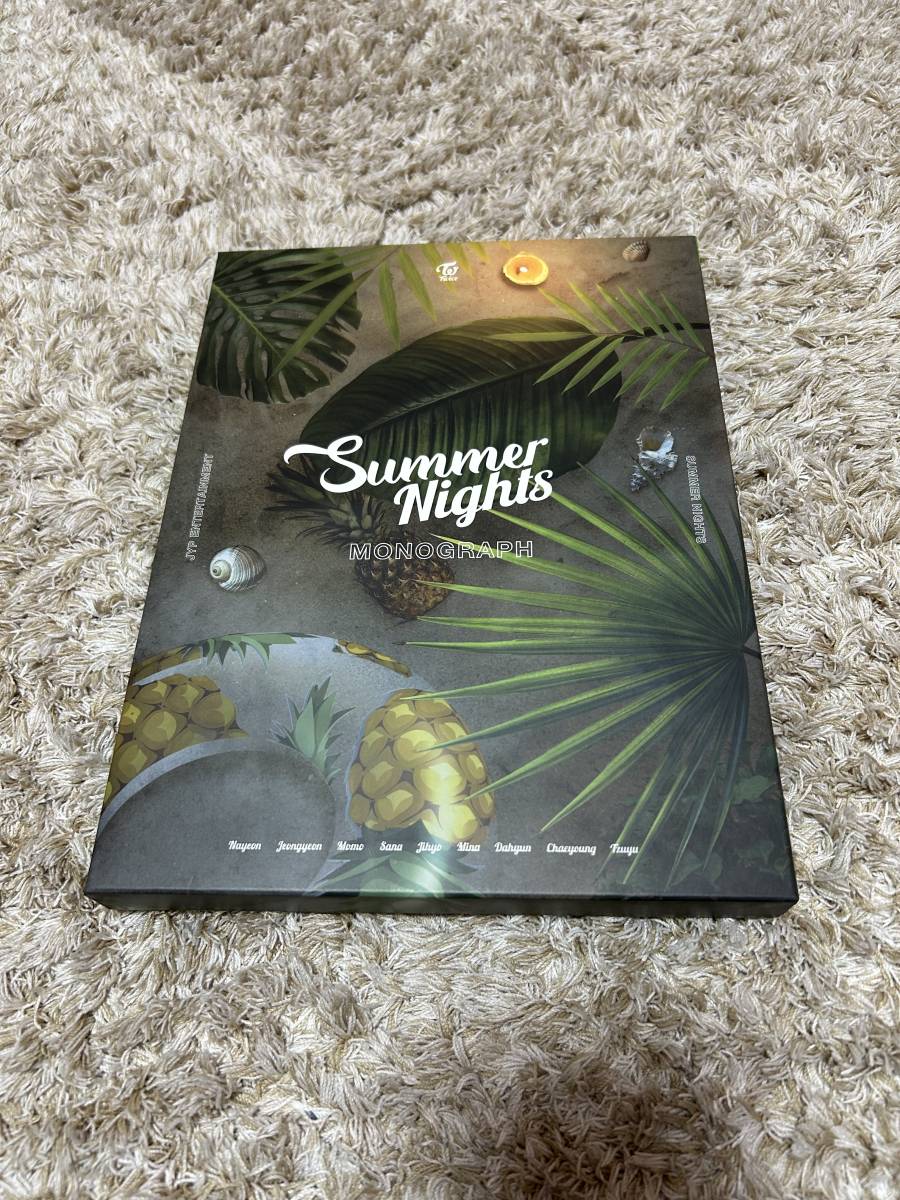 TWICE Summernights monograph 「９枚トレカ付き」 TWICE モノグラフ Summer night トレカ付き TWICE Summernights