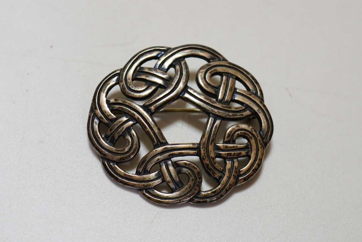 249 海外製 シルバー ブローチ ヴィンテージ アクセサリー 刻印 ビンテージ アンティーク 装飾品