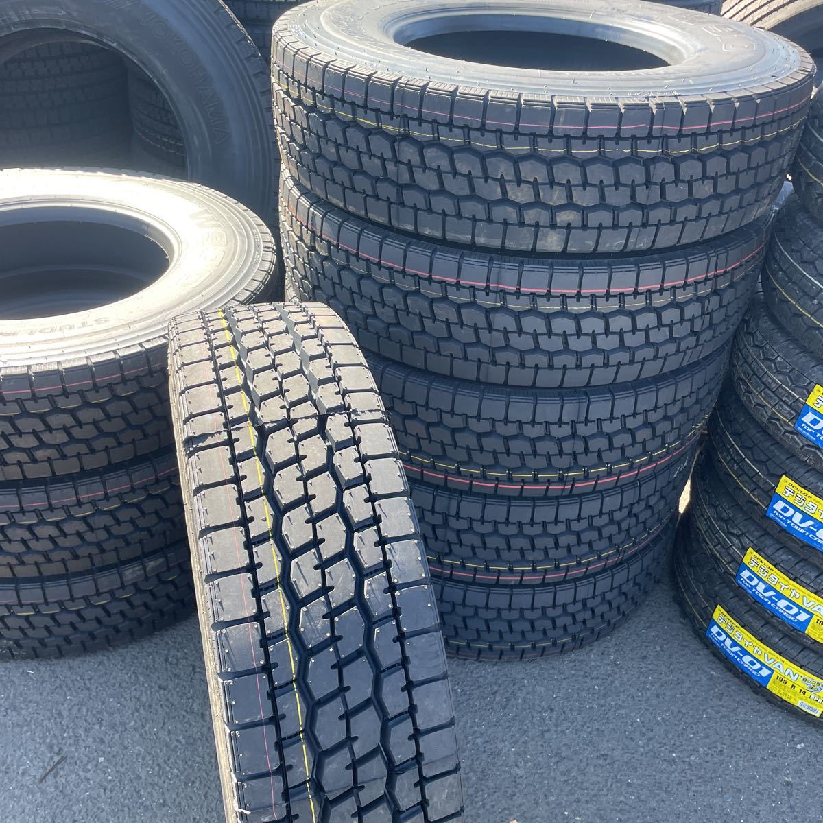 225/80R17.5 中古再生　激安美品　　6本セット：62000円