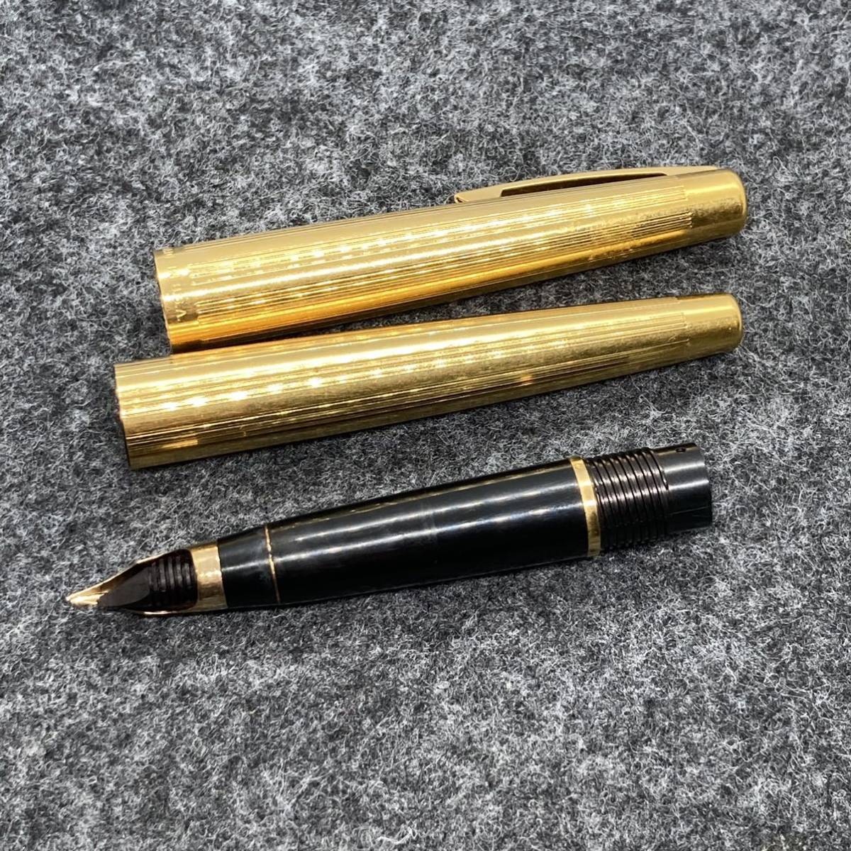 SHEAFFER(シェーファー)万年筆 エングレーブド Sheaffer300シリーズ | 万年筆 シェーファー SHEAFFER 詳細ページ 男性 プレゼント ボールペンなど高級筆記具の 万年筆」の人気商品一覧 サガリス 安い商品を通販 アイコン