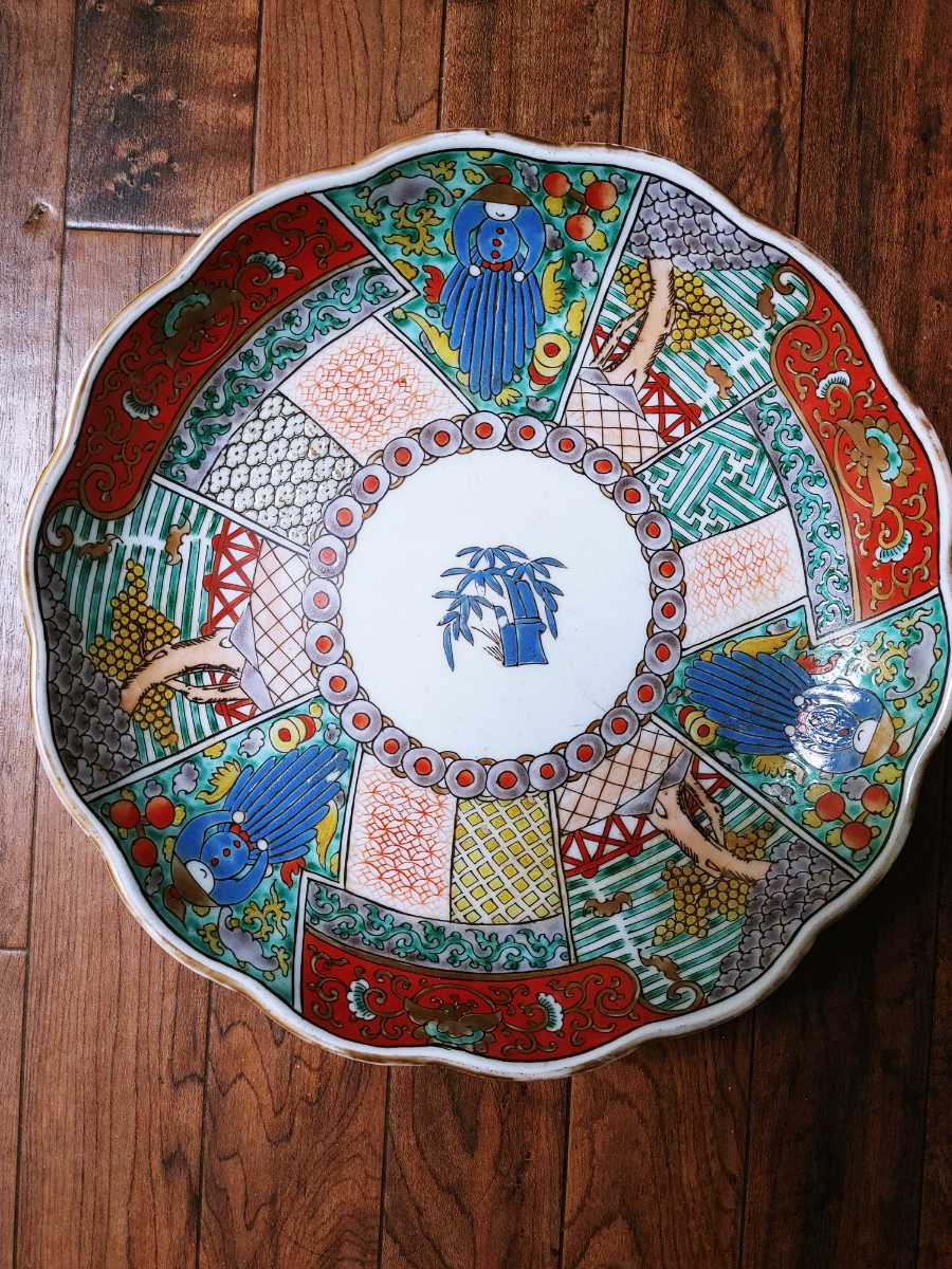 古伊万里 飾り皿 中皿 南蛮人 裏側大根の図 ⁄ | 骨董○