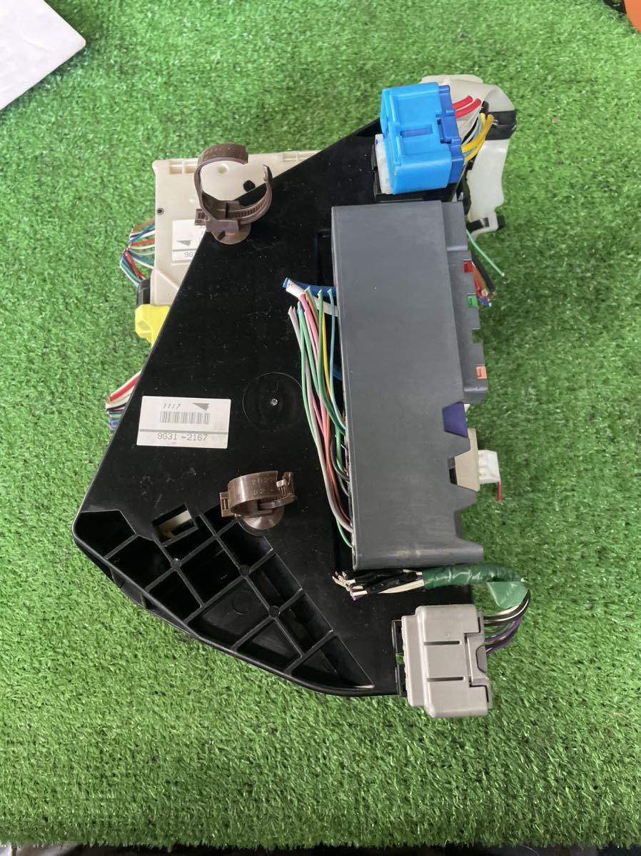 21 トヨタ ANH 20 ヴェルファイア アルファード 助手席側 ヒューズボックス ジャンクションブロック P-52