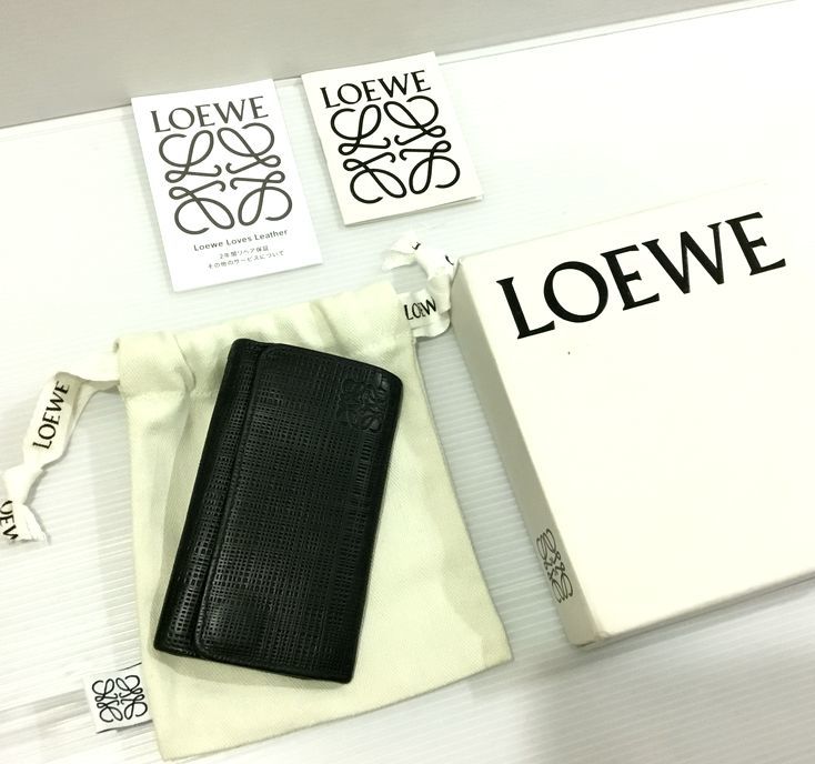 【美品】 LOEWE ロエベ LINEN リネン アナグラム 6連キーケース 正規品 LOEWE ロエベ リネン アナグラム 6連 レザー キーケース