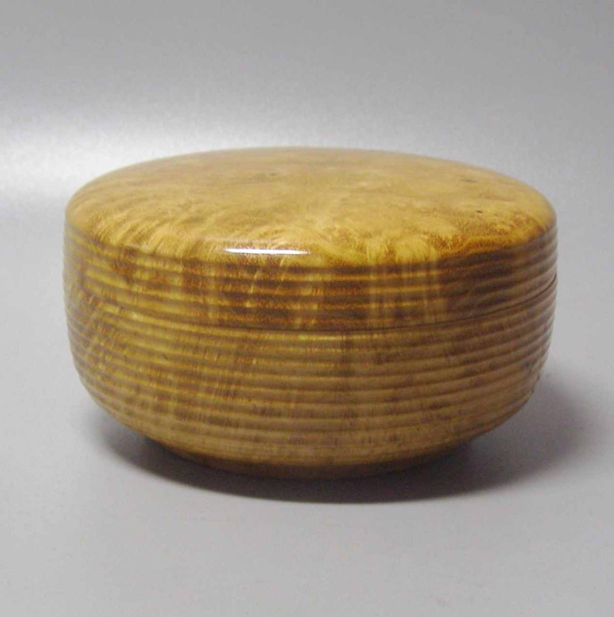 アカシア 瘤杢 ミニ食籠 小物入れ 桐箱略歴付き 小物入れ アカシア瘤