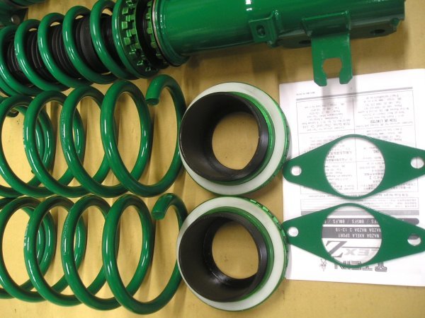 TEIN FLEX-Z 車高調 マツダ アクセラスポーツ bm5fs（アクセラ
