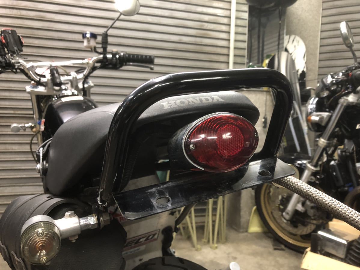 FTR223用　タンデムグリップ　タンデムバー　黒　ミニキャッツアイテールランプ付き　フェンダーレス_9