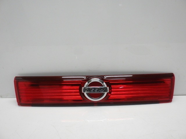 ★コーティング　E52　TNE52　エルグランド　前期　リアガーニッシュ　P8504　230301086