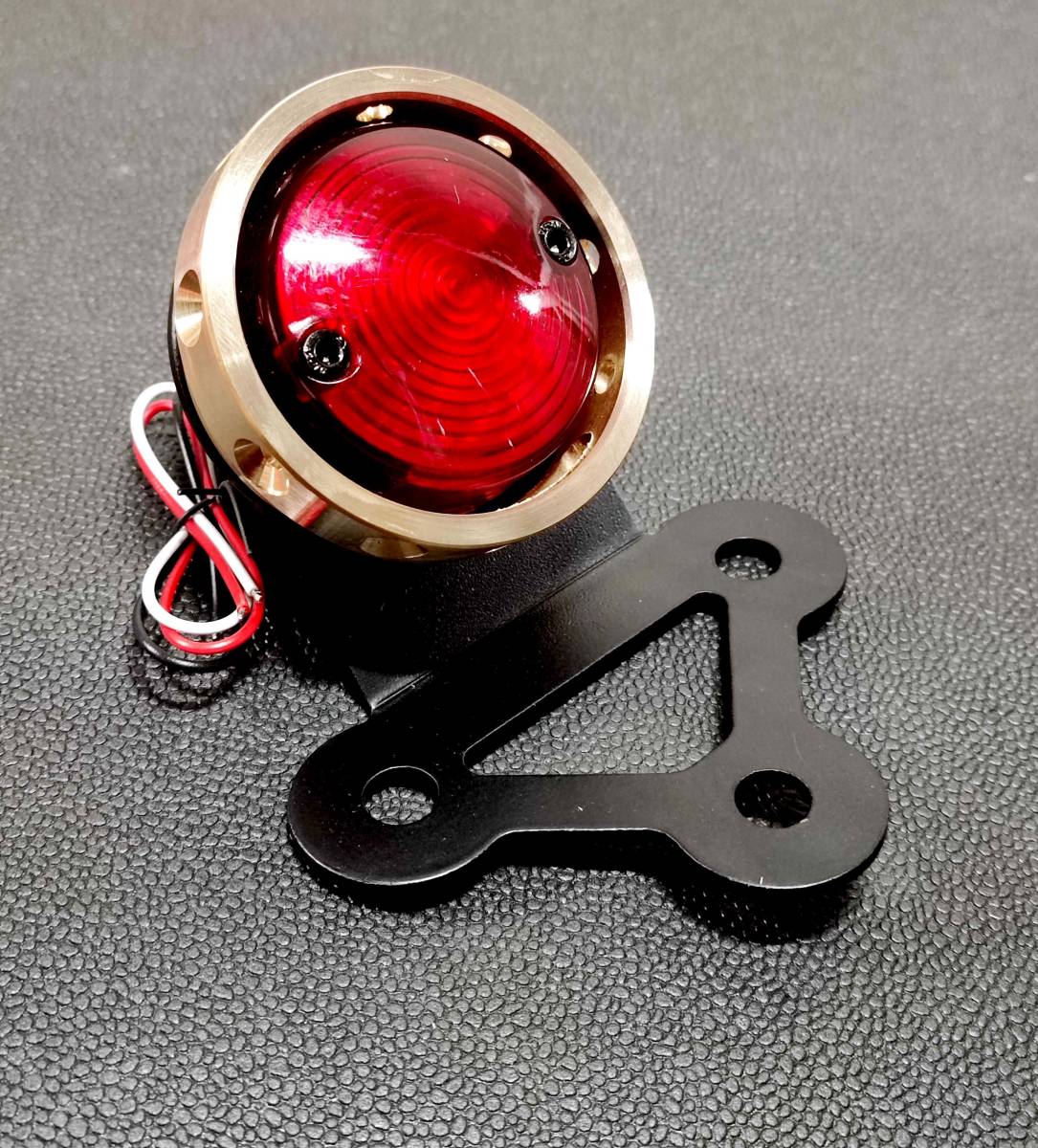 高品質，人気SALE LED テールランプ 真鍮 ドリリング １型 ハーレー グラストラッカー SR レブル エストレア チョッパー カフェレーサー ブラス 1(その他)｜売買されたオークション情報、yahooの商品情報をアー その他
