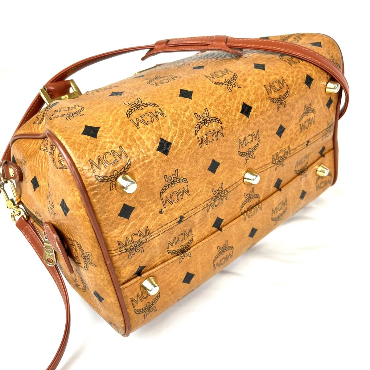 極美品 MCM ロゴ金具 2WAY レザー ショルダーバッグ | CONTRALINEA.NET