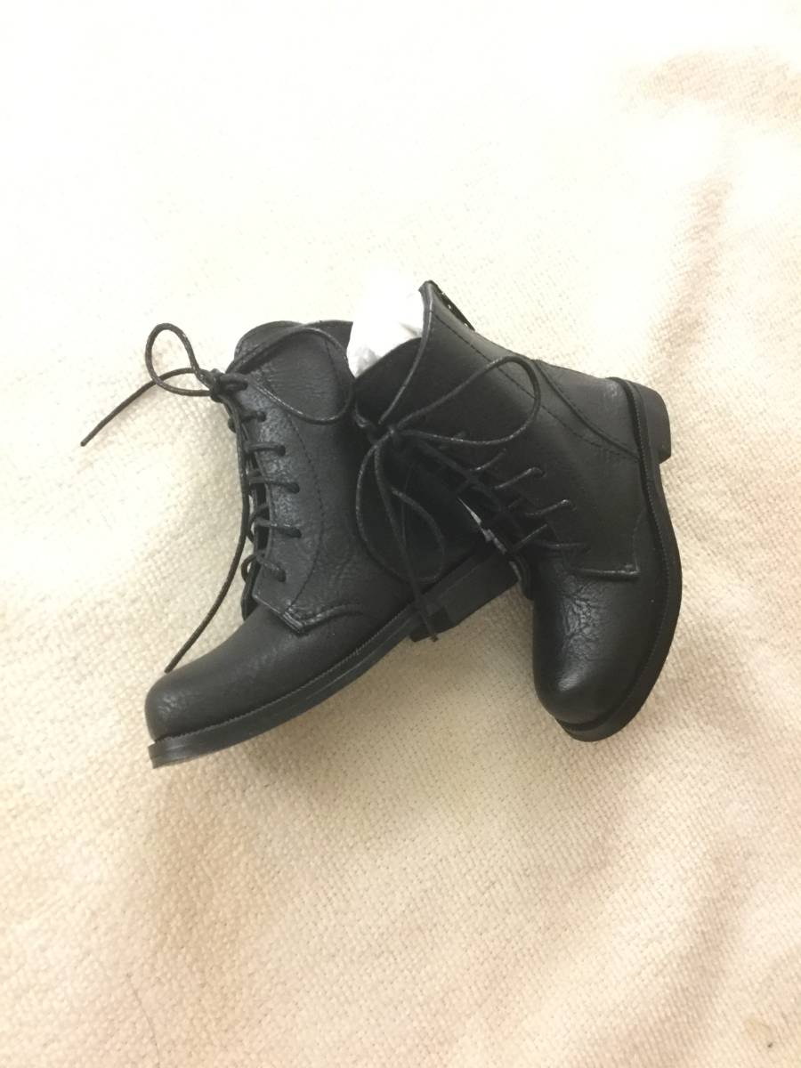 SD17B，SD16B，SDGr，SD13B[黒紐のショートブーツ]ボークス/シューズブティック/SB-SD16B-051/着用有り