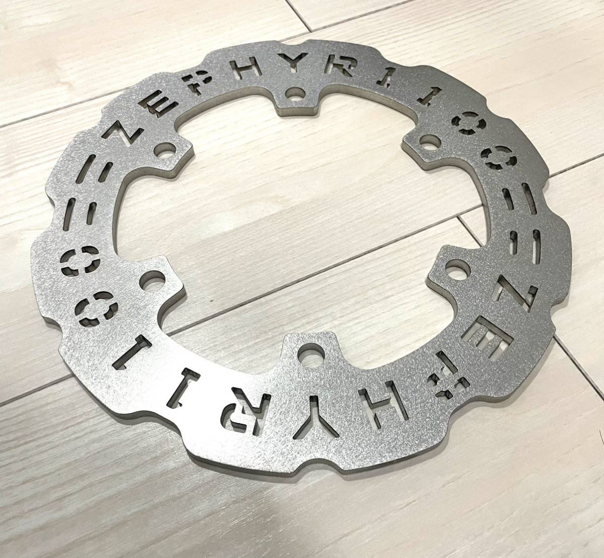 ガルファー　リアディスクローター　ゼファー1100　廃盤品 ウェーブディスク ☆ゼファー1100 ロゴ入りウエーブディスク