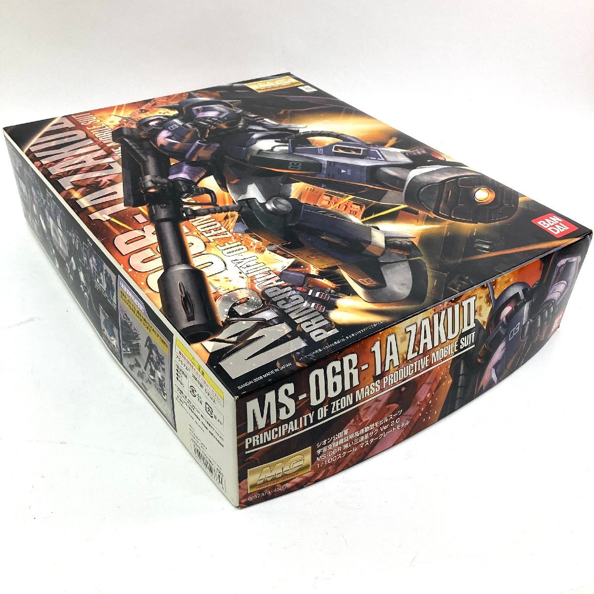 e BANDAI バンダイ MG 1/100 MS-06R-1A ZAKUII 黒い三連星ザク Ver.2.0 マスターグレードモデル ...