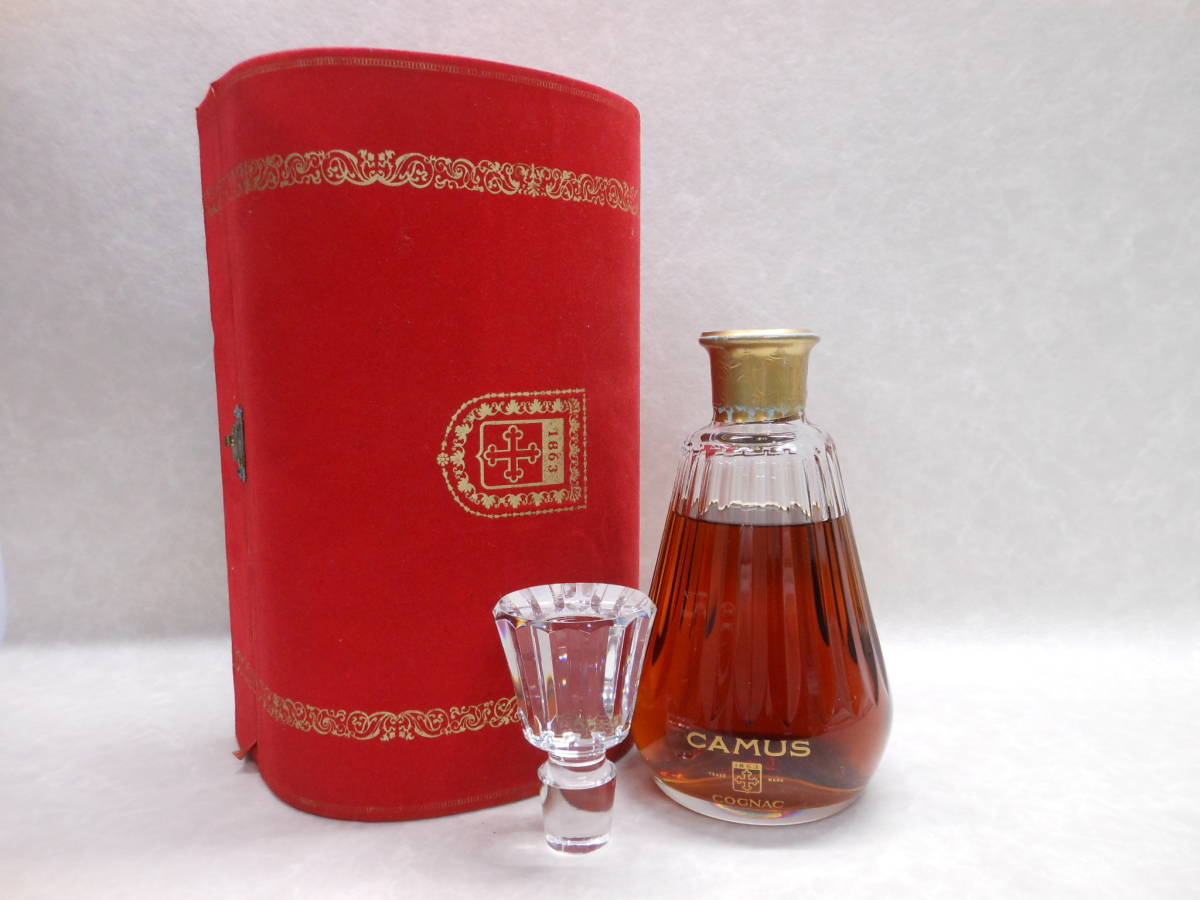 【目減り有】#17677 古酒 カミュ カラフェ バカラ / CAMUS Baccarat 700ml コニャック ブランデー 替栓、箱付 未開栓