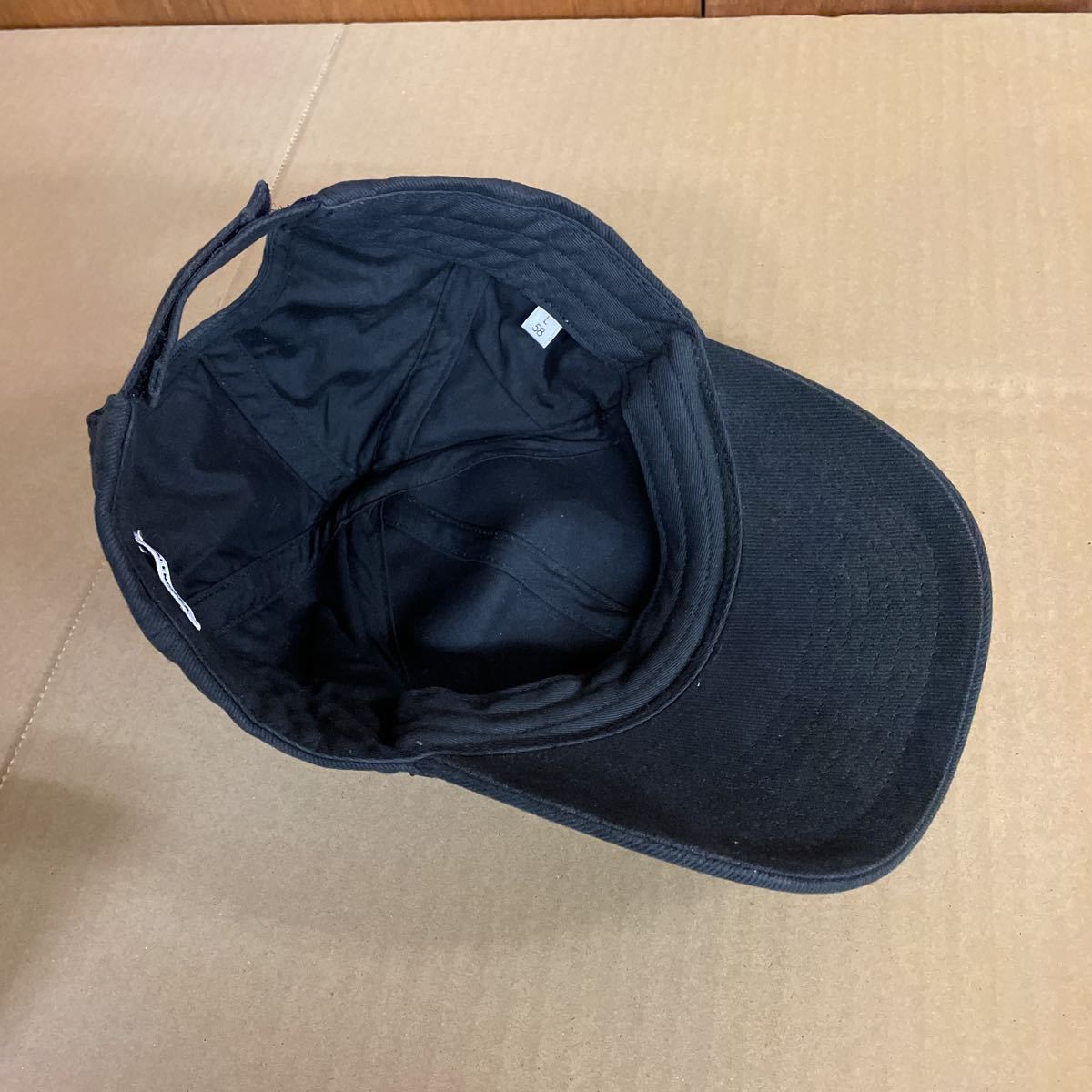 BALENCIAGA WARDROBE キャップ レディース アーチロゴ