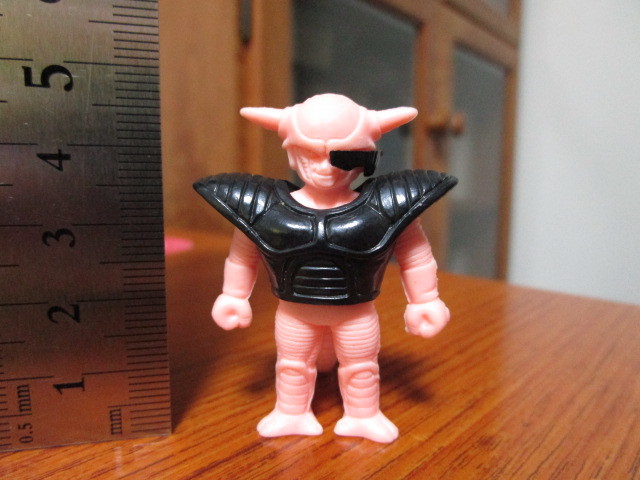 ドラ消し フリーザ クロスアップ 肌色 ドラゴンボール消しゴム