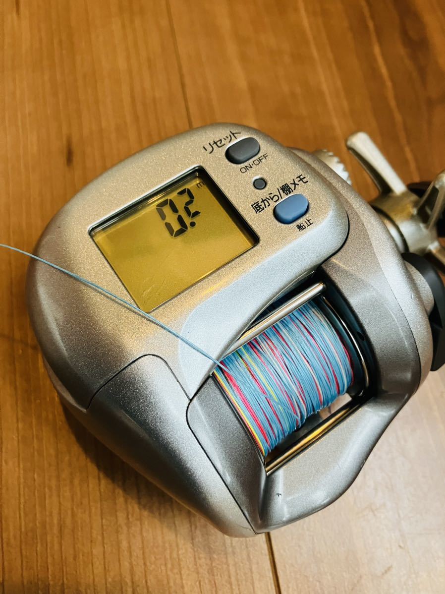 DAIWA SUPER TANASENSOR -Z 掛かる 船釣り