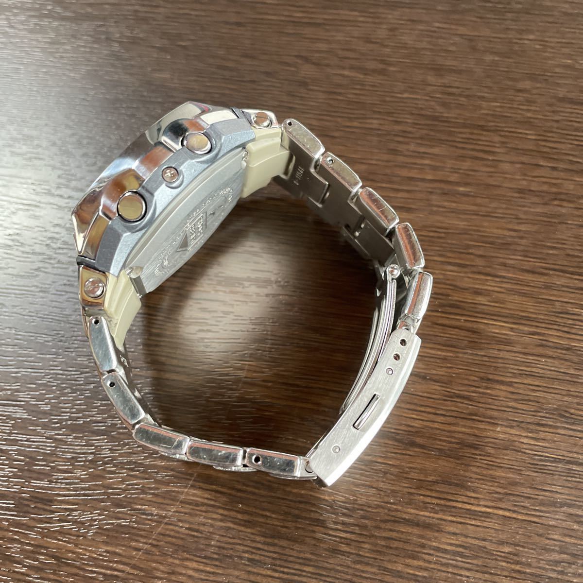 ジャンク】CASIO G-SHOCK G-011D メタルバンド アナデジ 稼動品 【公式