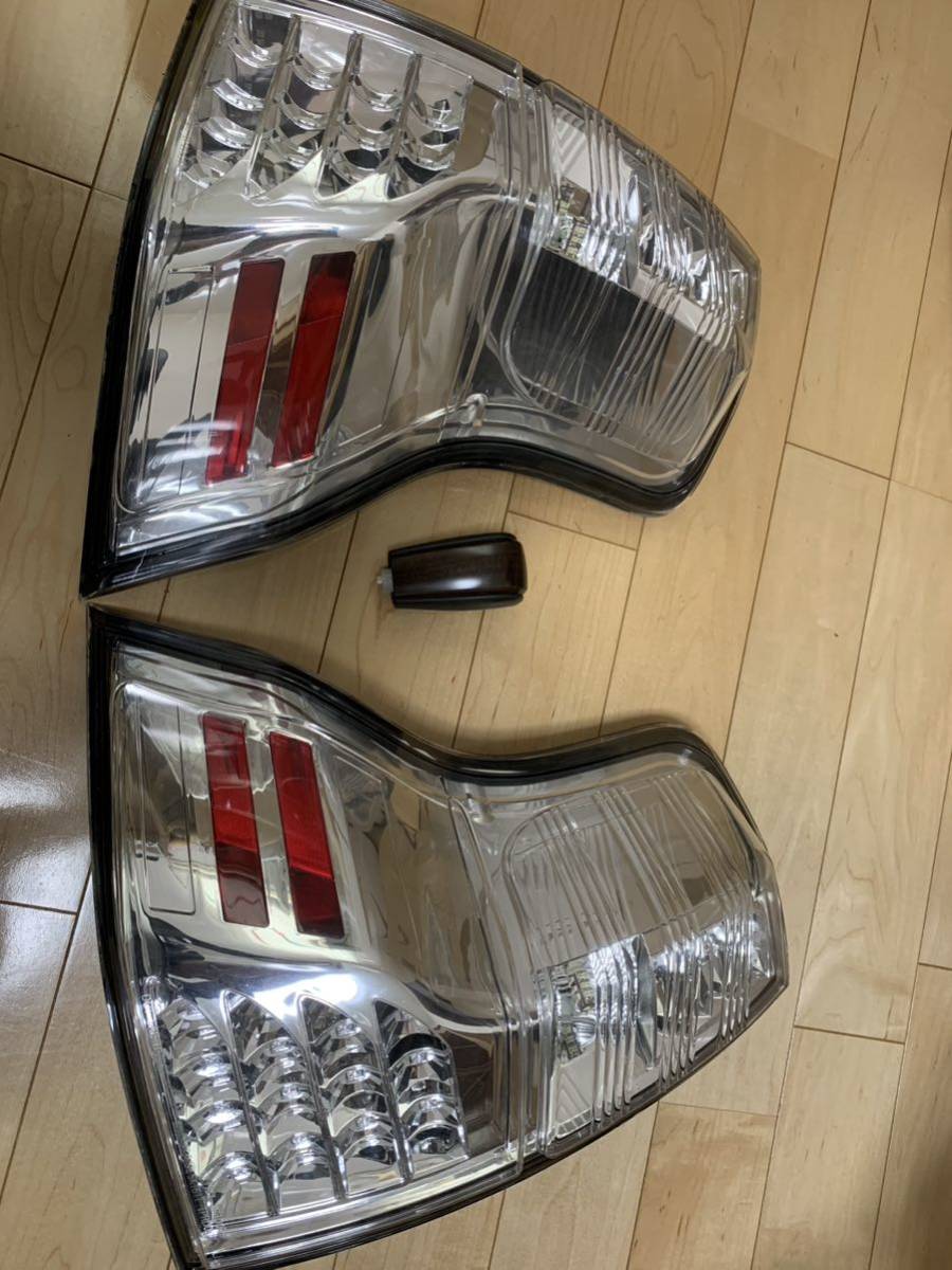 プラド150 前期 テールランプ クリア 社外品 純正木目シフトノブ