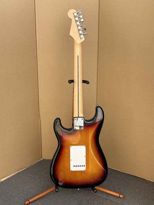 綺麗【Fender Japan Stratocaster フェンダージャパン ストラト