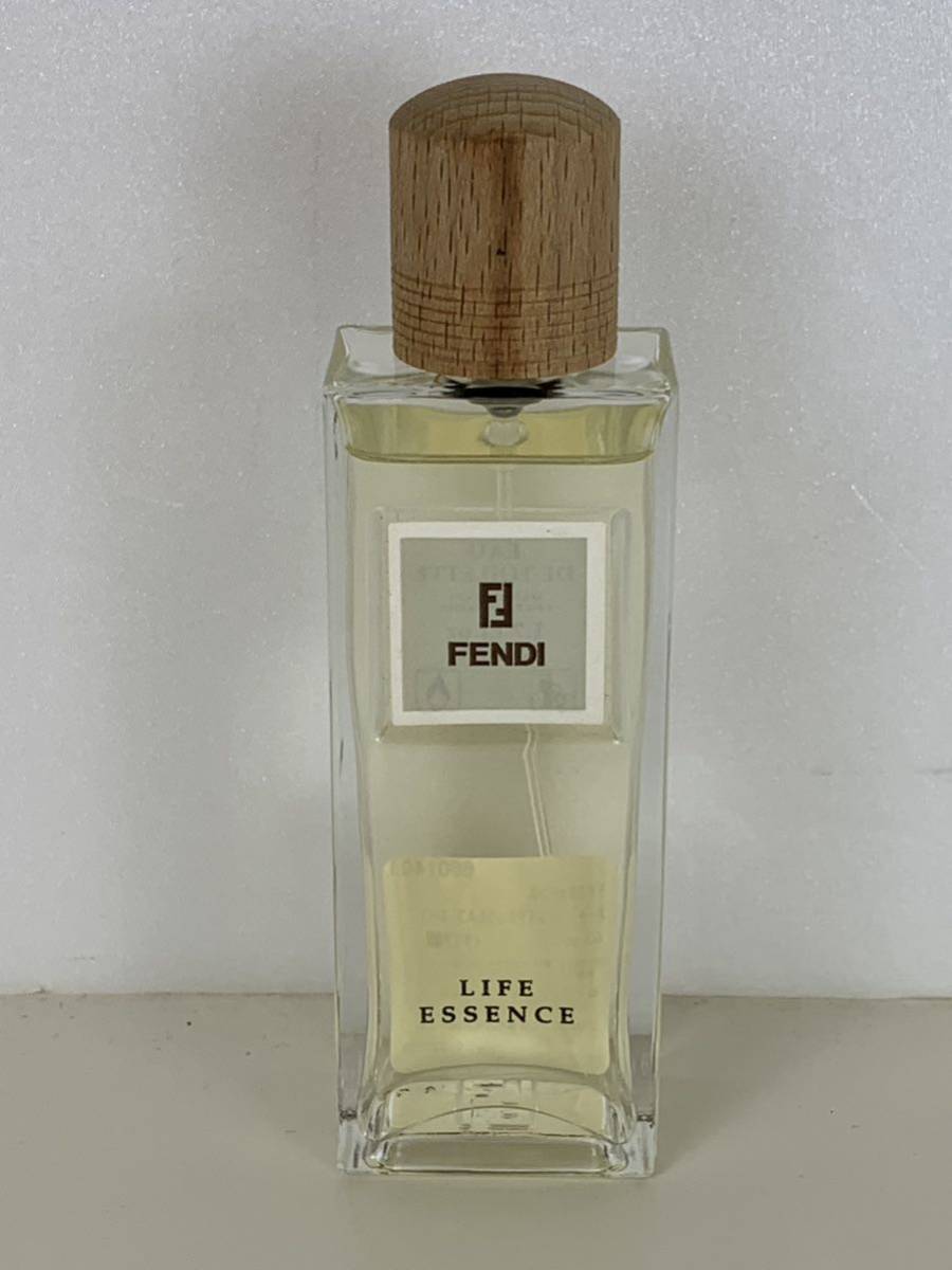FENDI フェンディ LIFE ESSENCE ライフエッセンス オードトワレ 