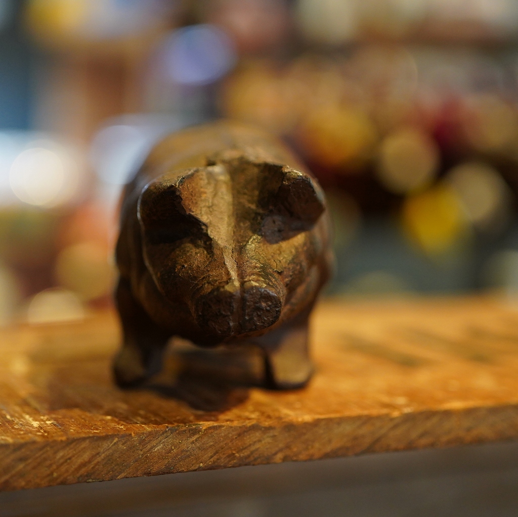 アンティーク 古雑貨 ヴィンテージ 骨董 ブタ 置物 豚 文鎮 ペーパーウエイト インテリア オブジェ ディスプレイ ペーパーウェイト 雑貨 ブタ : 置物 古雑貨 ブラック コックさん