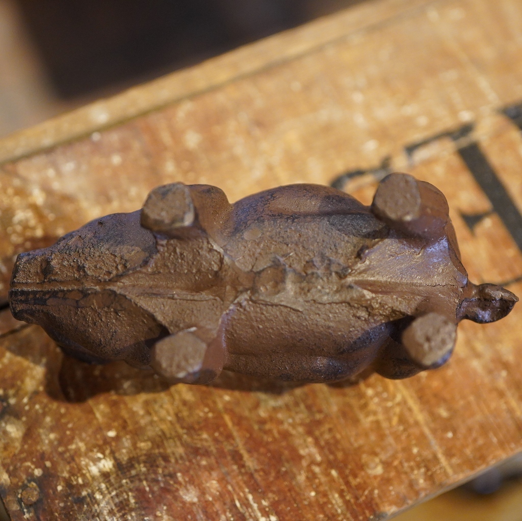 アンティーク 古雑貨 ヴィンテージ 骨董 ブタ 置物 豚 文鎮 ペーパーウエイト インテリア オブジェ ディスプレイ ペーパーウェイト 雑貨 ブタ : 置物 古雑貨 ブラック コックさん