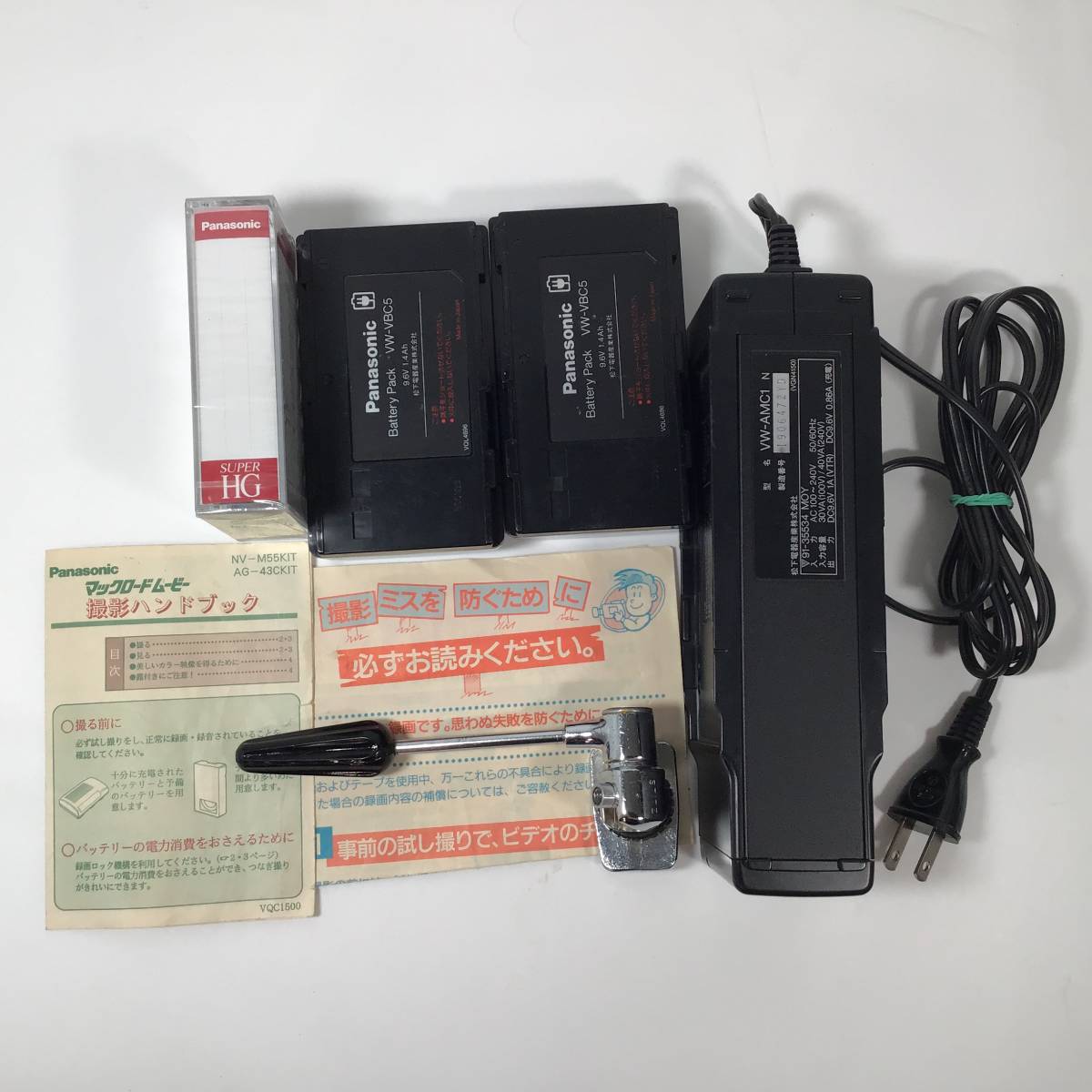 未使用品 ナショナル 松下電気 マックロード VHSビデオカメラ AG-100