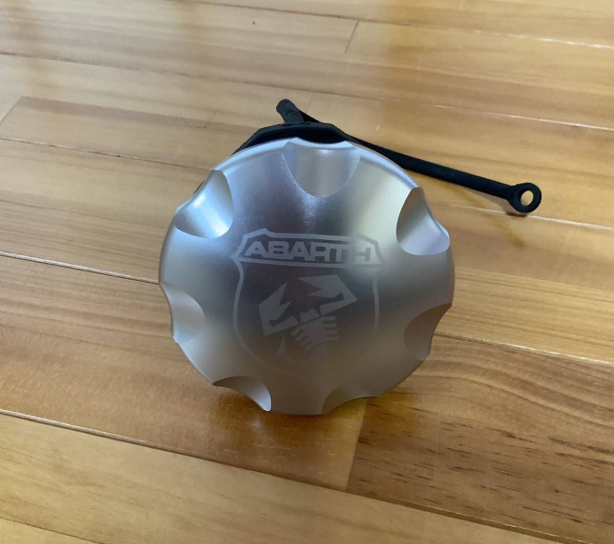 アバルト ABARTH 純正 フューエルキャップ 0 ガソリンキャップ 1