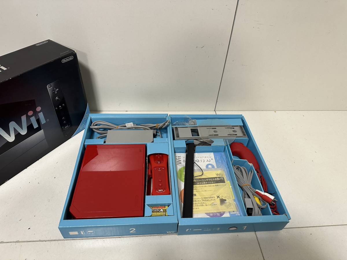 【レアカラー】【任天堂 Wii スーパーマリオ25周年仕様 Wiiリモコンプラス アカ RVL-S-RAAV 本体 ヌンチャク センサーバー アダプタ】