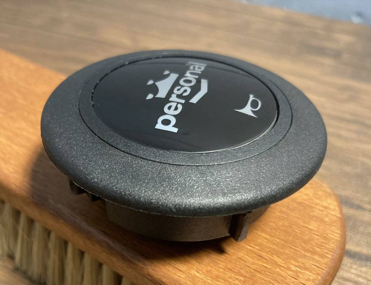 personalパーソナル社製 ステアリング ホーンボタン 希少な当時物 旧車