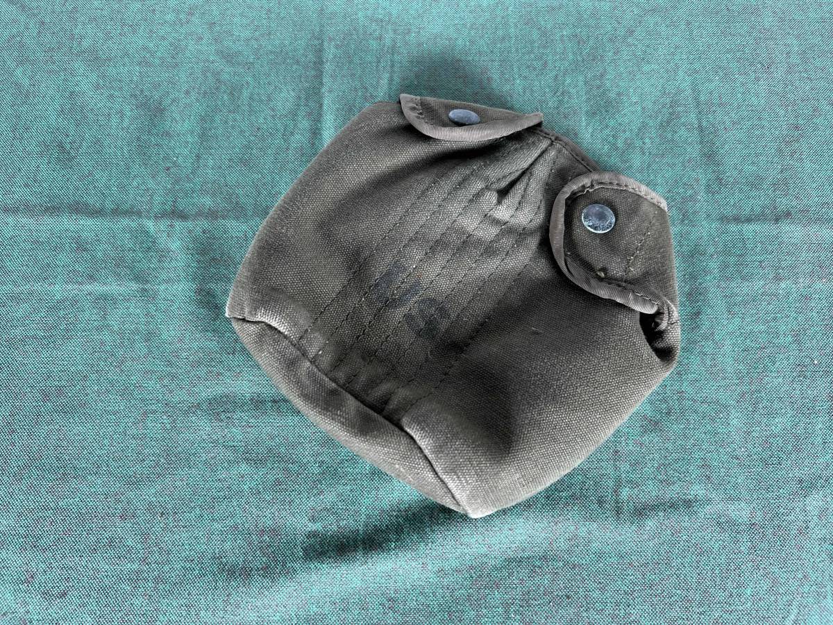 実物　アメリカ軍　アメリカ陸軍　海兵隊　M1956 キャンティーンポーチ　水筒ケース　中古品　ベトナム戦争　放出品　複数出品　E