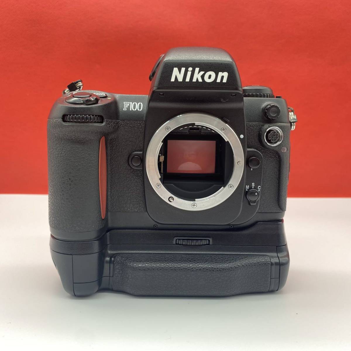 ◇A Nikon F100 一眼レフ フィルムカメラ MB-15 動作未確認 ジャンク