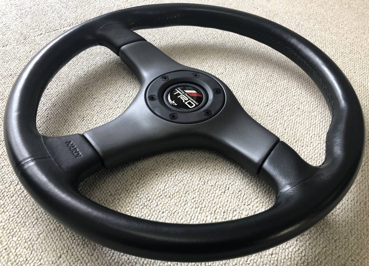 美品】NARDI ナルディ ガラ3 ステアリング 365mm TRD ホーンボタン 