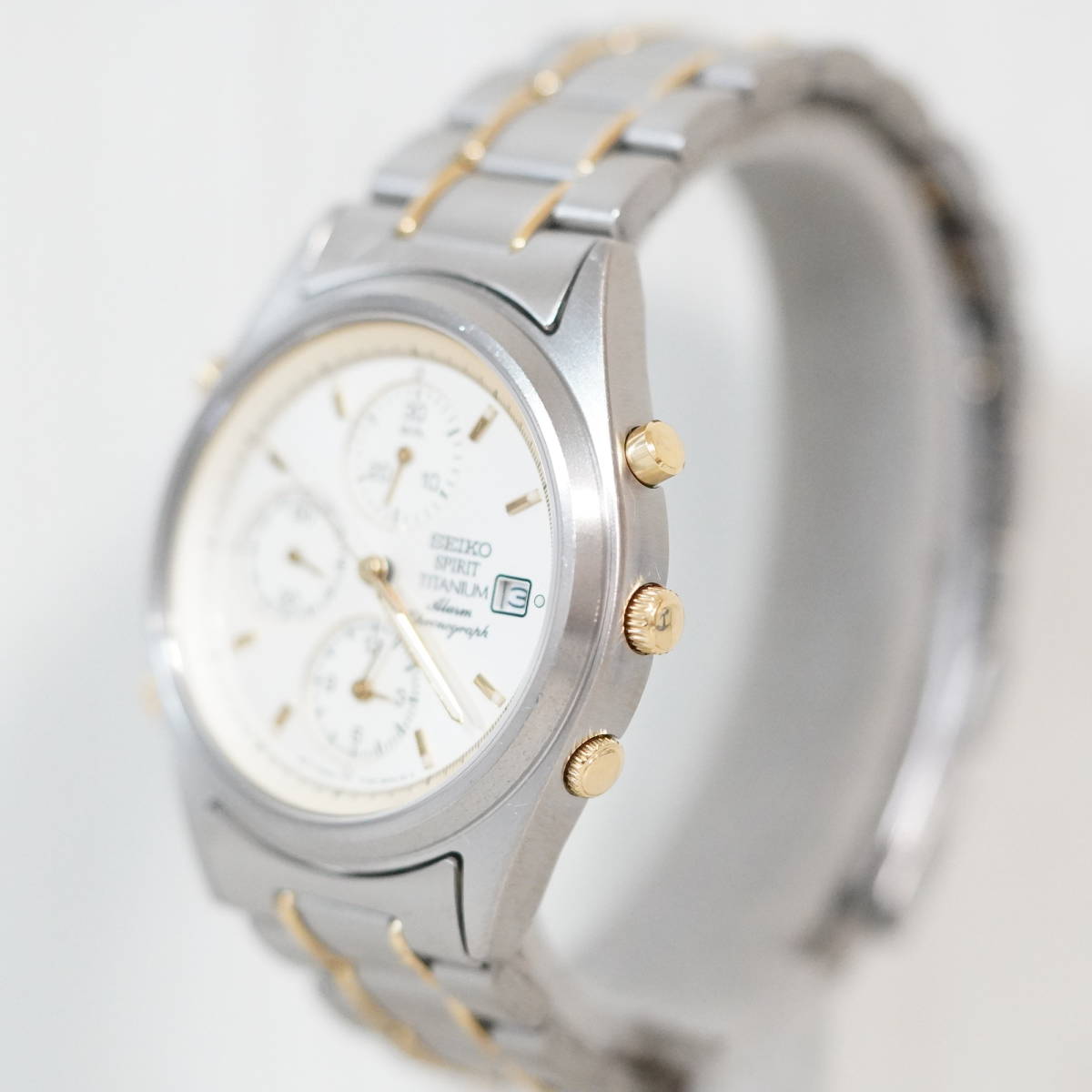 B5100】 SEIKO セイコー クロノグラフ SPIRIT TITANIUM スピリット 