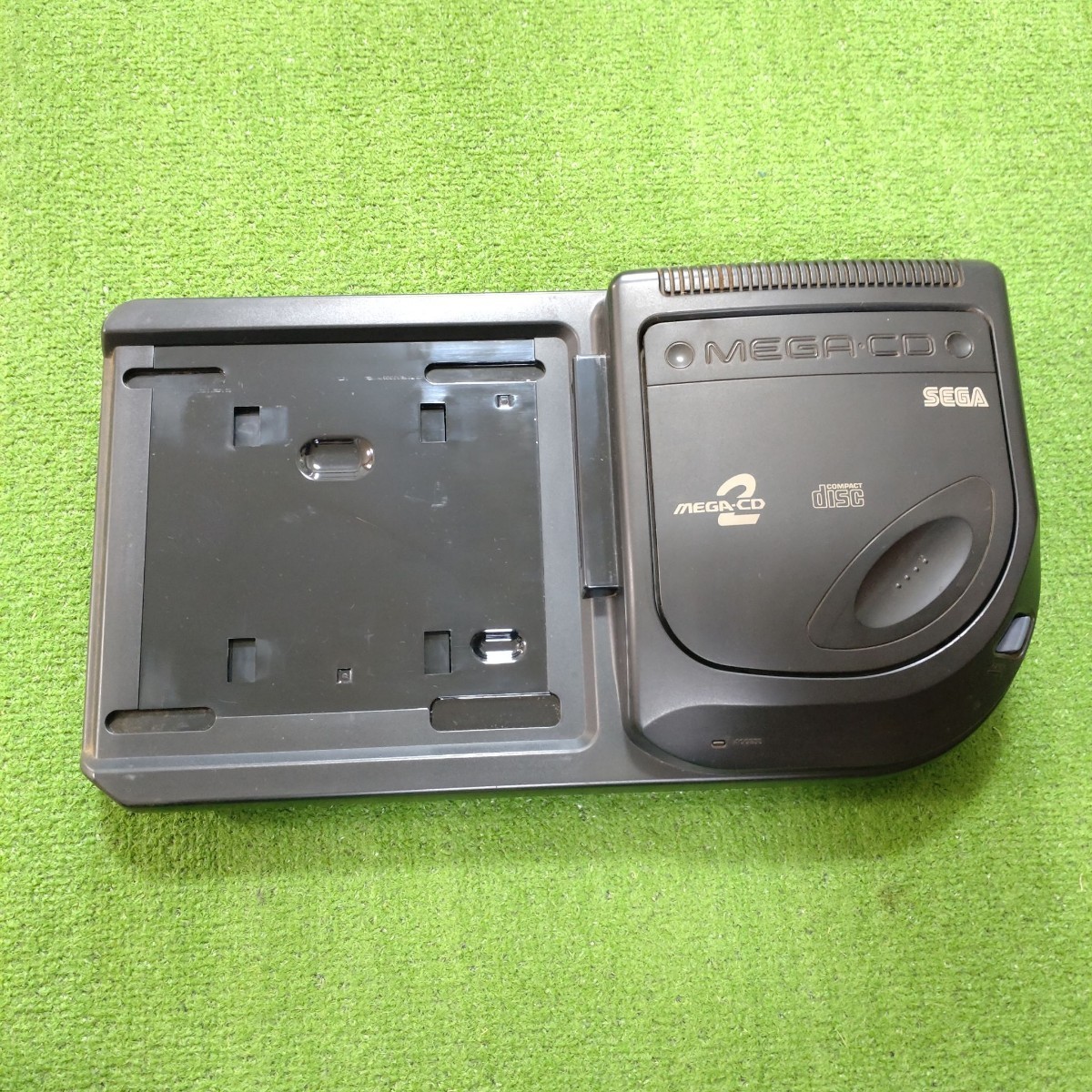 SEGA セガ MEGA-CD2 メガCD2 本体 HAA-2912 箱説あり 箱 説明書 ゲーム 