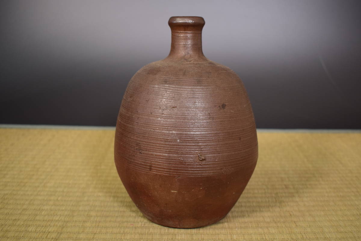 江戸前期　古備前　蝋燭徳利　アンティーク　骨董品　酒器　花生 和】(5849) 時代古作 古備前徳利 酒徳利 花生(酒器)｜売買された